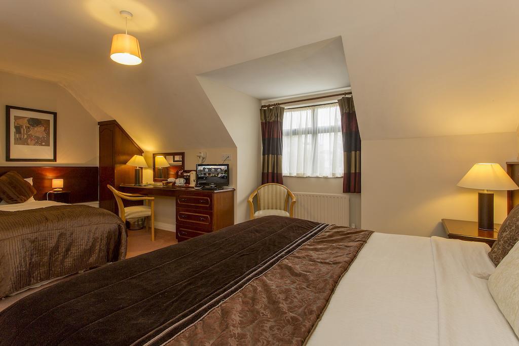 The Laurels B&B Kilkenny Bagian luar foto